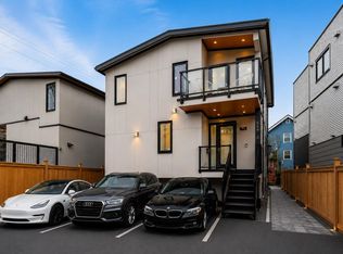 369 E 16th Ave #2, Vancouver, BC V5T 2Y9
