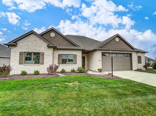 1728 Dunlin Ct, New Haven, IN 46774