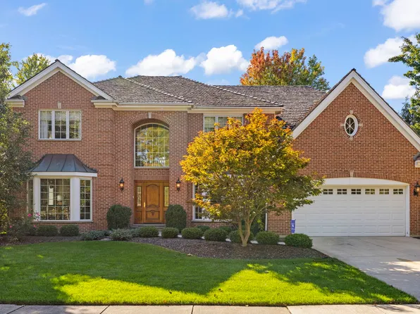 1502 Lloyd Ct, Wheaton, IL 60189