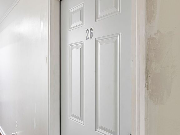 4th image of 5323 E 12th St #26