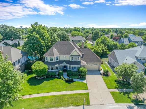 1233 Eagle Crest Dr, Lemont, IL 60439