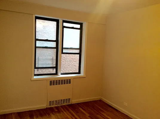 Rented by Showcase Realty | media 16