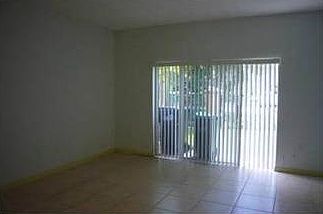 4th image of 15720 SW 92nd Ave Unit 4A