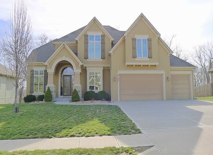 Welcome to 6145 N. Nevada!