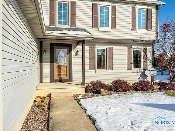 2nd image of 2111 Coe Ct