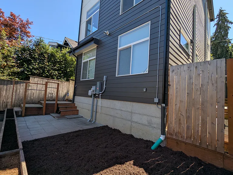 33 W Etruria St — Photo 64