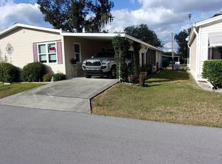 38035 Woodside Ln, Zephyrhills, FL 33542