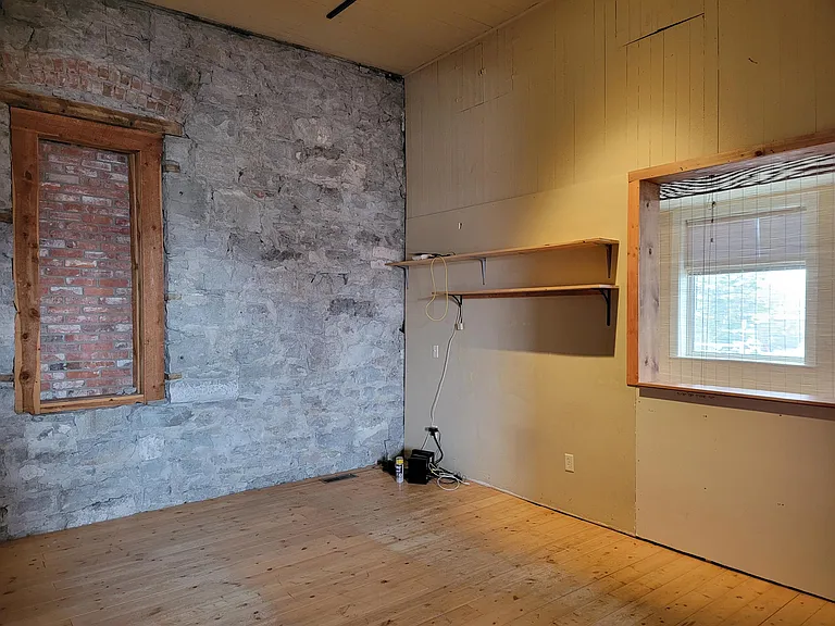 122 E Park St #122 — Photo 8
