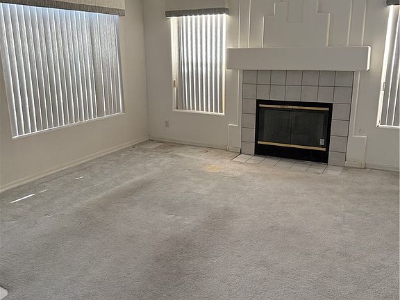 4th image of 7944 Howard Dade Ave