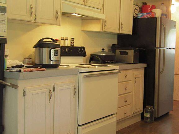 5th image of 2939 212th St