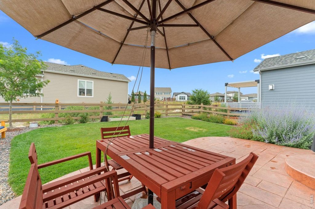 4204 Martinson Dr