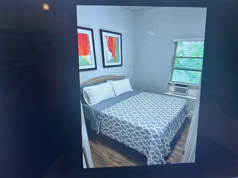 4812 Oakland St #3 — Photo 9