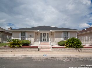 6011 Crescent Fls, Windcrest, TX 78239