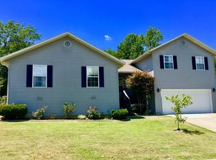 395 Eagle Dr, Forsyth, MO 65653