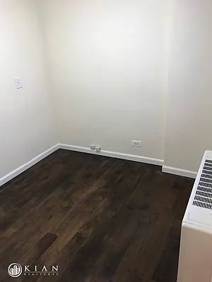 Rented by Kian Realty | media 6