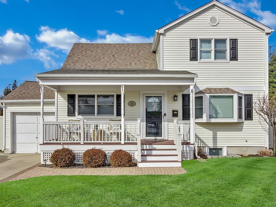 1st image of 24 Hicks Cir