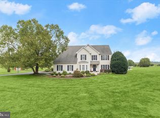 685 W Watersville Rd, Mount Airy, MD 21771