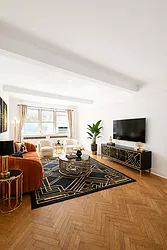 10 West 74th Street, #6F