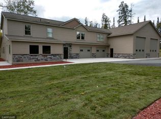 460 Island View Dr NW, Bemidji, MN 56601