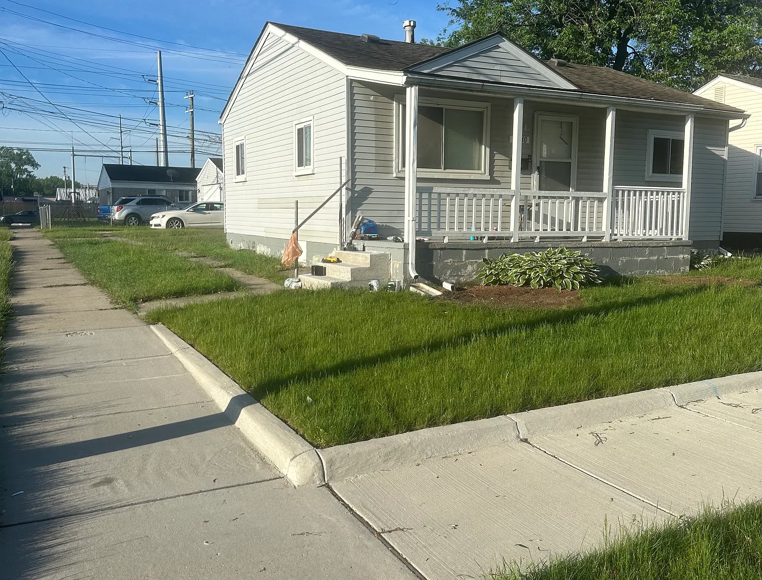 Chalmers Ave, Warren — Photo 1