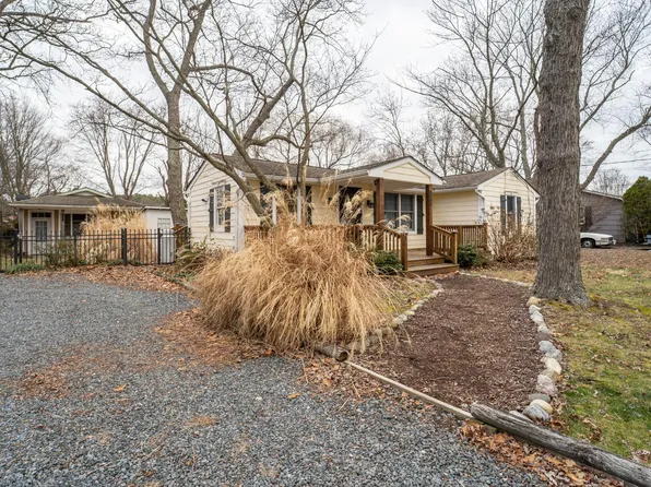 109 Winchester Ave, Grasonville, MD 21638