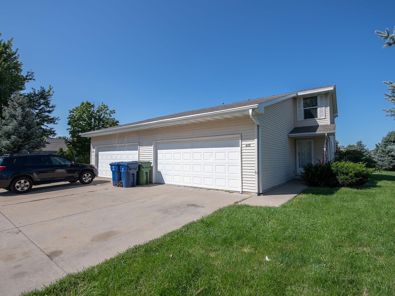 429 Fair St, Wrightstown, WI 54180 Zillow