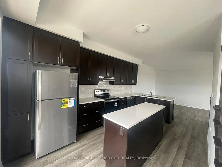 93 Keppel Cir — Photo 6