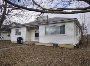 2204 W 8th St, Muncie, IN 47302