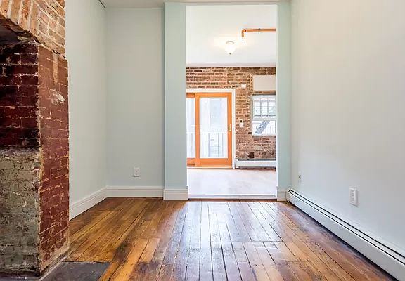 2nd image of 134 Jefferson St #2D