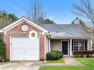 6827 Browns Mill Walk, Lithonia, GA 30038