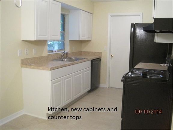 3rd image of 1477 Harvey Cir