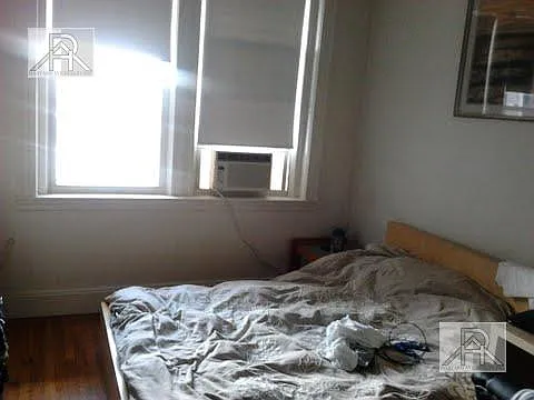 123 Sutherland Rd #L — Photo 2