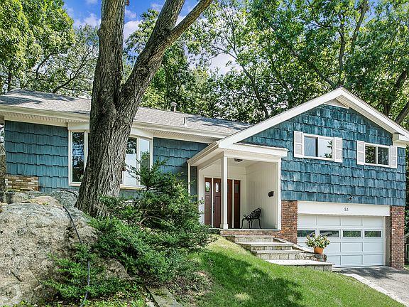 53 Spencer Dr New Rochelle, NY (01 of 22).jpg