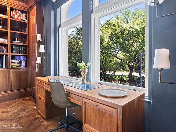 5th image of 1067 5th Ave #3RDFLOOR