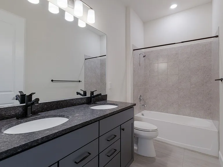 712 Sigsbee Loop — Photo 23