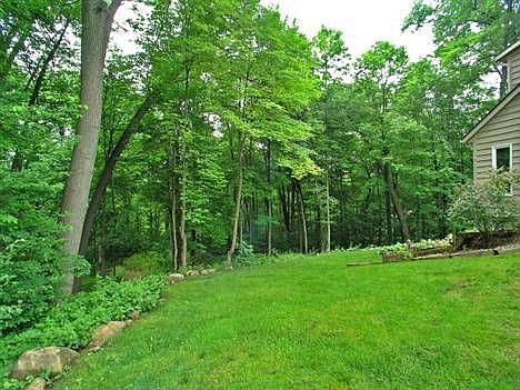 3rd image of 3557 Tricklewood Dr SE