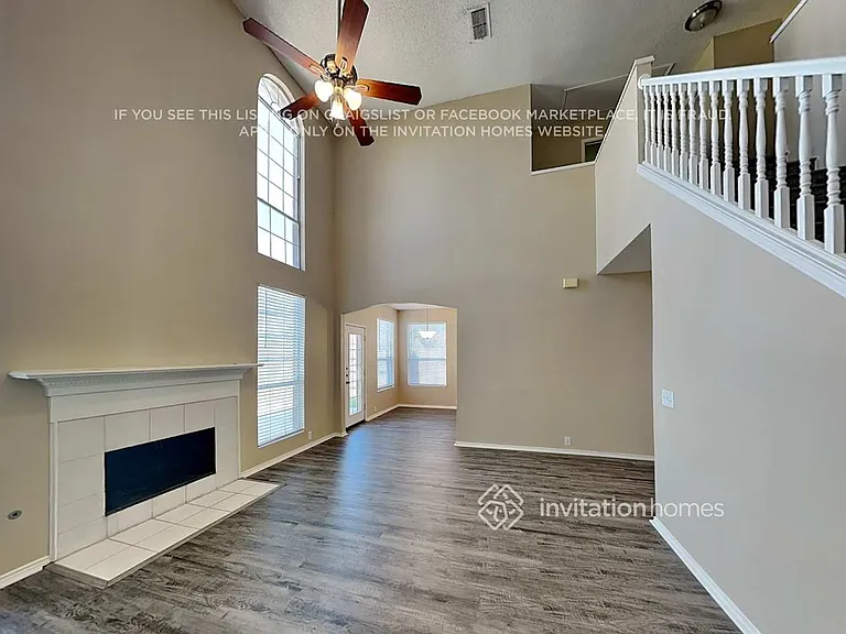 1700 Lansdale Dr — Photo 7