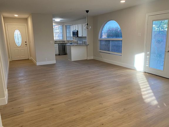 4th image of 15550 N Frank Lloyd Wright Blvd Unit 1031
