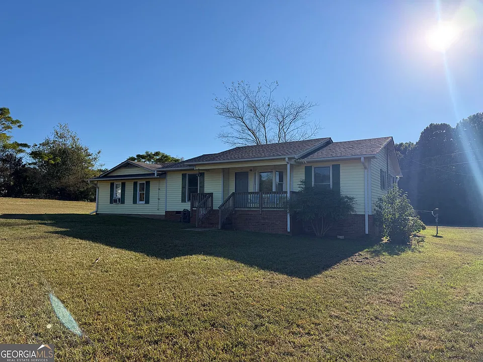 816 Bert Moorhead Rd