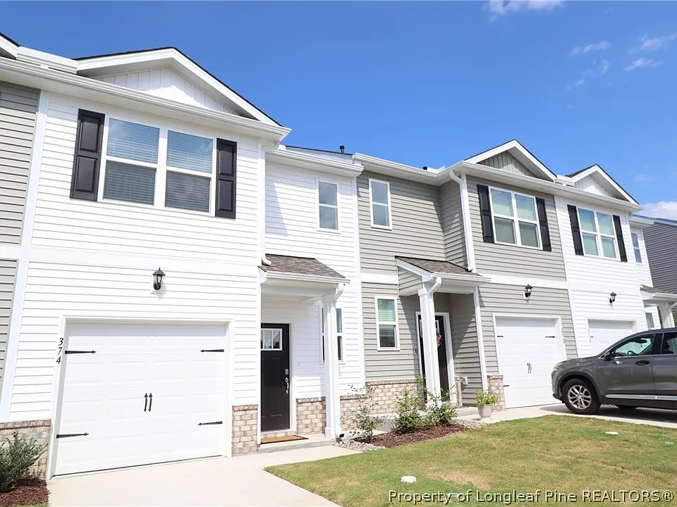 374 Freestall Dr