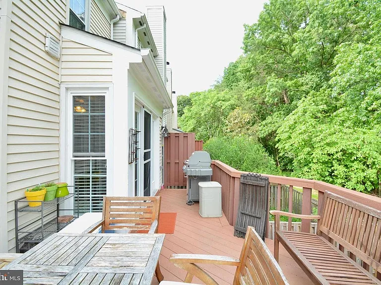 6153 Summer Park Ln — Photo 20