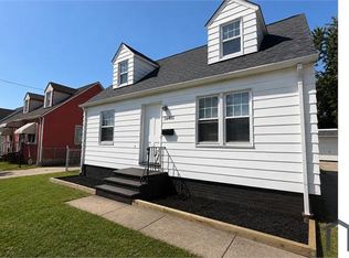 16401 Lotus Dr, Cleveland, OH 44128