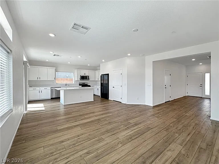 10280 Beckenham Hills St — Photo 5
