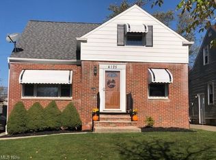 4125 Stonehaven Rd, South Euclid, OH 44121