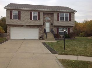 401 Gordon Ter, Kouts, IN 46347
