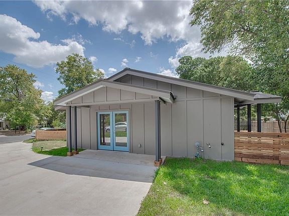 3rd image of 5712 William Holland Ave