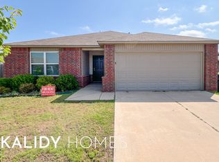 801 Crown Heights Ln, Purcell, OK 73080