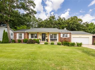 419 Timber Dr, Decatur, IL 62521