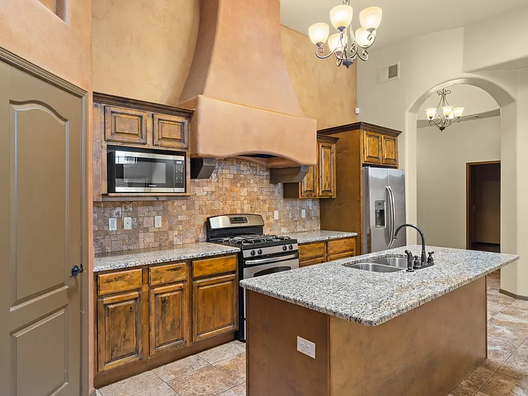 3950 Agua De Vida Dr — Photo 4