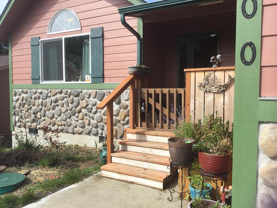 1st image of 2200 NW Mokmak Lake Dr